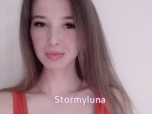 Stormyluna